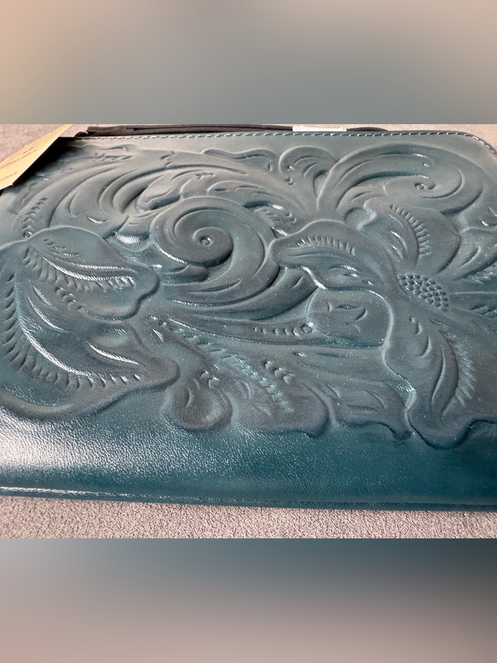Patricia Nash Cassini Blue Coral Tooled Leather Wristlet Clutch NWT - Picture 3 of 11
